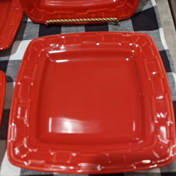 Longaberger set of 4 tomato red luncheon plates - Picture 4 of 6